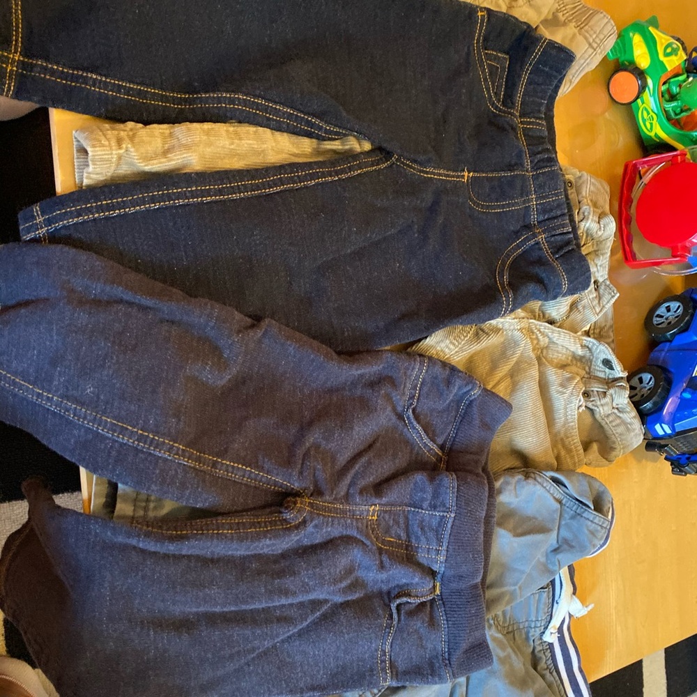 Mixed Lot of Boys pants: Size 24months.